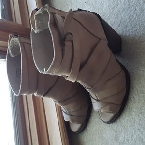 Freebird Peep toe ankle Booties